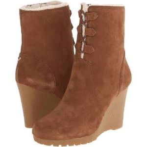 Michael Kors size 8 Rory Suede Wedge Booties